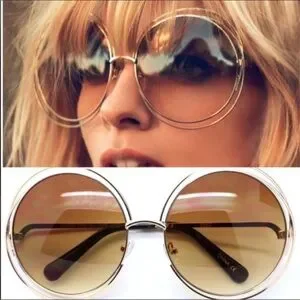 - ✨FARRAH RETRO 70’s hipster OVERSIZED SHADES *NEW* Think Vintage Online | Accessories | Farrah Retro 7s Hipster  main image 4